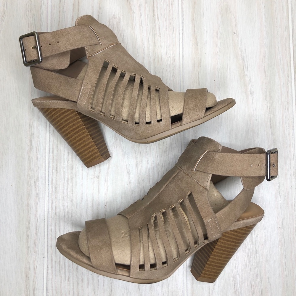 Coconuts by Matisse Strap Heels size 6.5